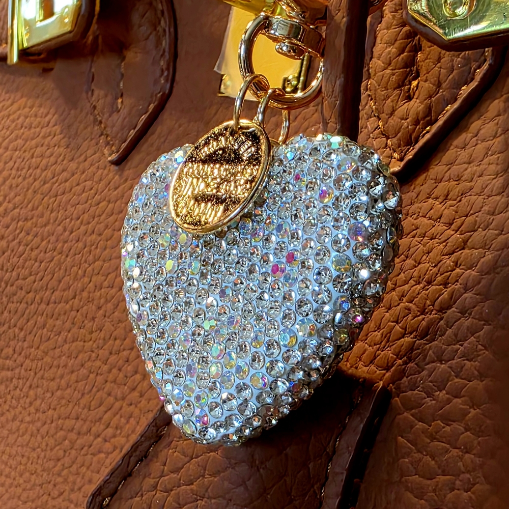 Sparkling Rhinestone Heart Charm/Keychain - Picture 4 of 4